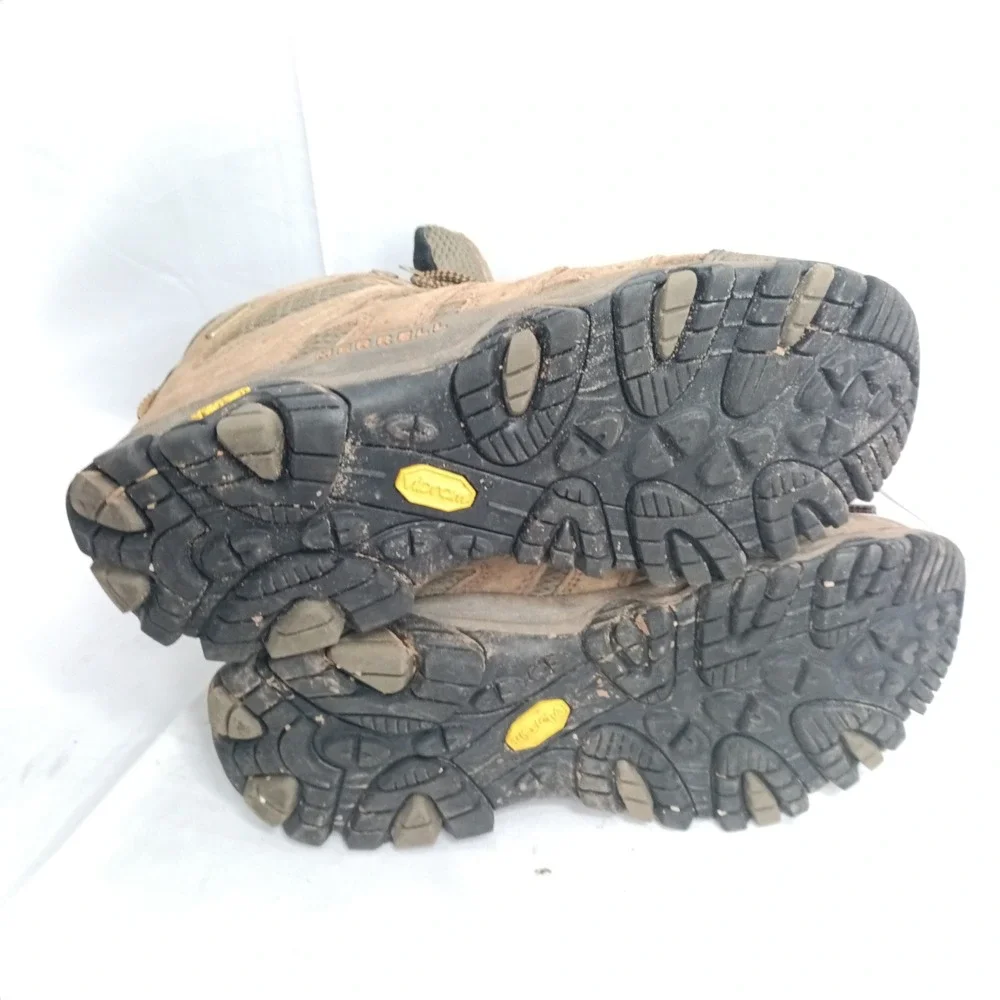 Merrell moab mid